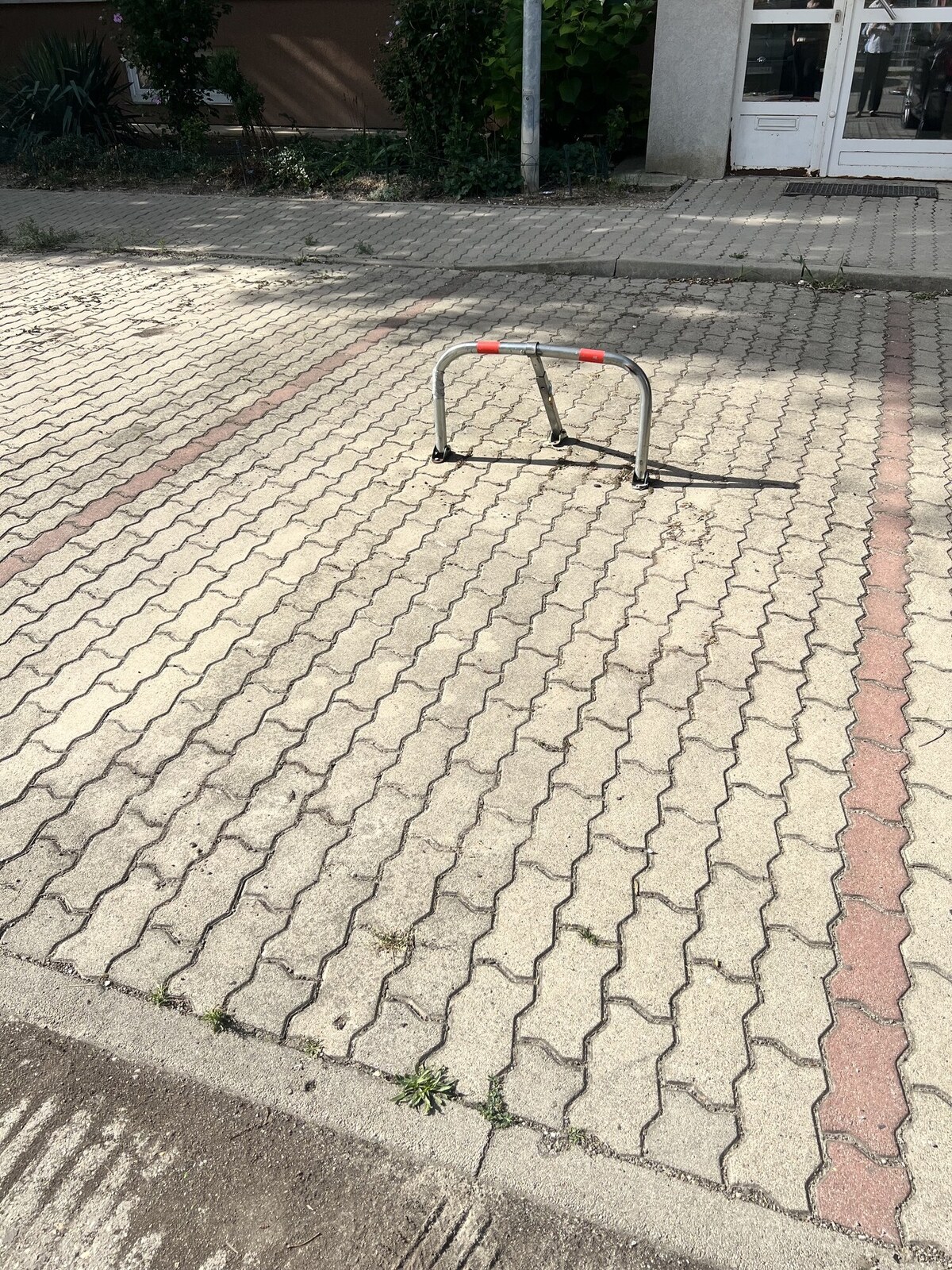 Na predaj 1,5 izbový byt s terasou a parkovacím státím v BA, Geologická ul. — foto 10