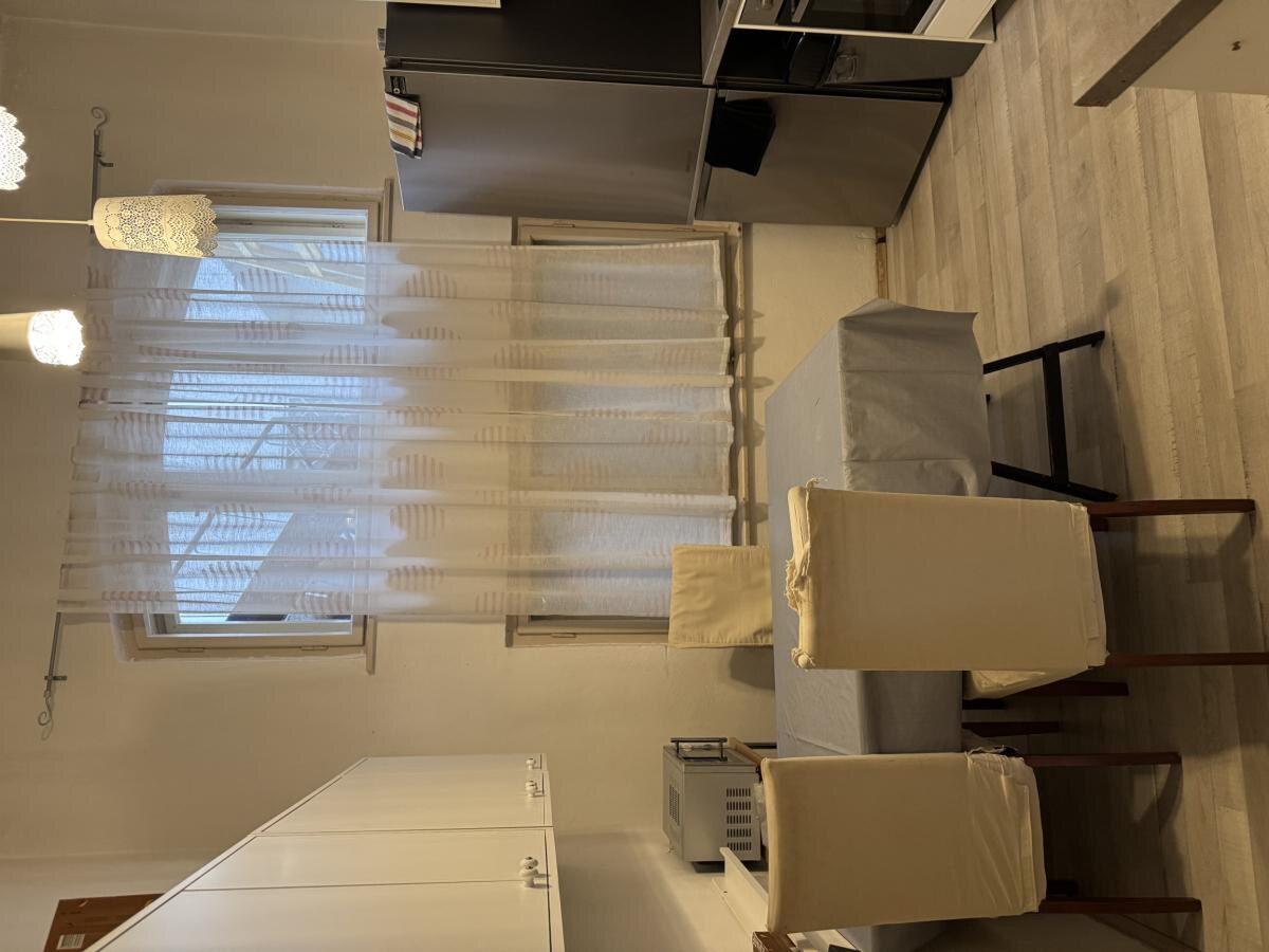 NA PREDAJ_výhľad z balkóna na Urbanovu vežu_Košice_115 m2_3,5 izby — foto 8