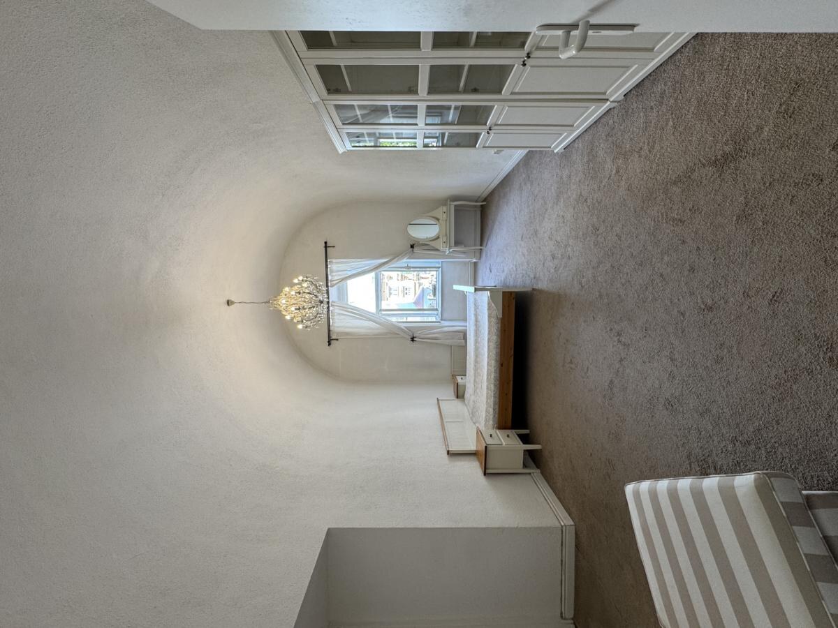 NA PRENÁJOM_výhľad z balkóna na Urbanovu vežu_Košice_115 m2_3 izbový — foto 5