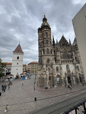 NA PREDAJ MEŠTIANSKY DOM na HLAVNEJ ulici_oproti Urbanovej veži — foto 9