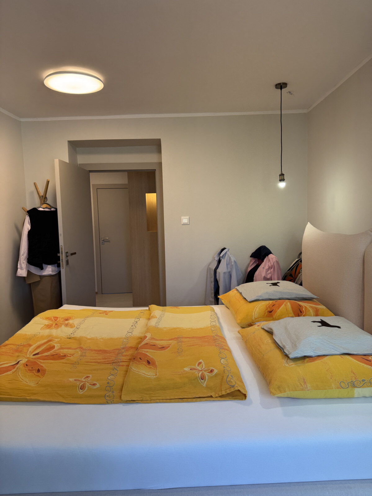 NA PREDAJ_novozrekonštruovaný 2 izbový tehlový byt na Pasteurovom námestí — foto 7