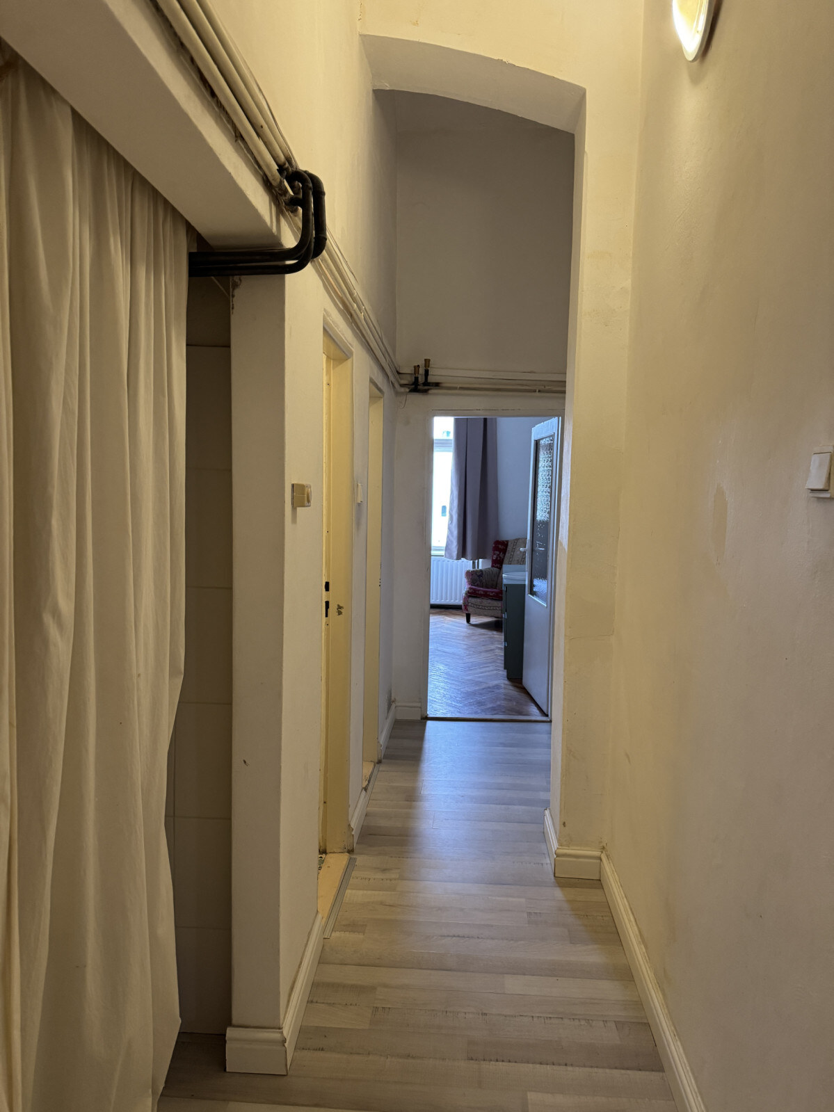 NA PRENÁJOM_výhľad z balkóna na Urbanovu vežu_Košice_115 m2_3,5 izby — foto 8