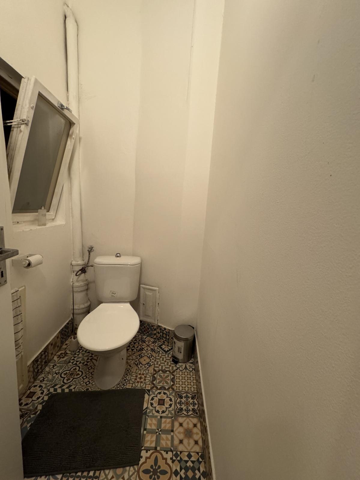 NA PRENÁJOM_výhľad z balkóna na Urbanovu vežu_Košice_115 m2_3,5 izby — foto 11