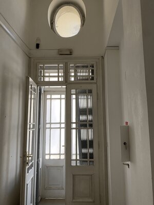 NA PRENÁJOM - obchodné priestory v centre Košic - Hlavná ulica — foto 8