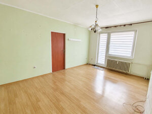 SPEKTRUM REALITY- Na PREDAJ 3-izbový byt s balkónom 66 m2, Sebedražie, sídlisko  Boriny — foto 6