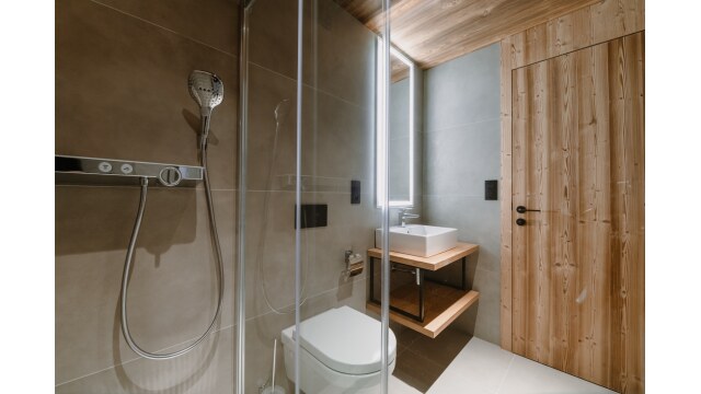 Na predaj štýlový apartmán s výhľadom na panorámu Tatier v Tatranskej Lomnici — foto 17