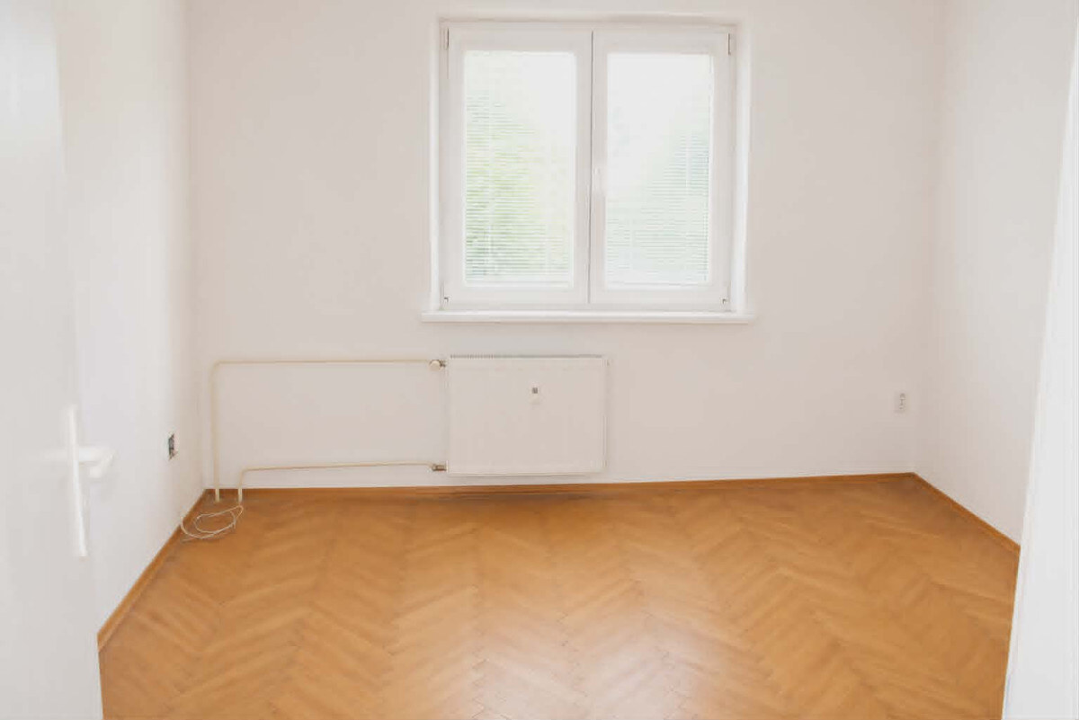 SPEKTRUM REALITY- Na Predaj 3-izbový byt, 62 m2 s balkónom, Handlová, ul. Prievidzská — foto 5