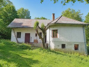 EXKLUZÍVNE-SPEKTRUM REALITY- Na predaj 3-izbový rodinný dom / chalupa s pozemkom 1840 m2, Valaská Bela, okres Prievidza — foto 3