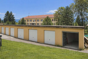 SPEKTRUM REALITY- Na Predaj moderná murovaná Garáž 24 m2, Handlová, okres Prievidza — foto 1