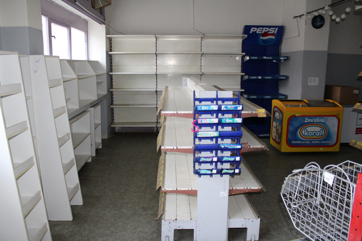 SPEKTRUM REALITY- Na Predaj Obchodný priestor 70 m2, Handlová, Ul. 29.Augusta — foto 9