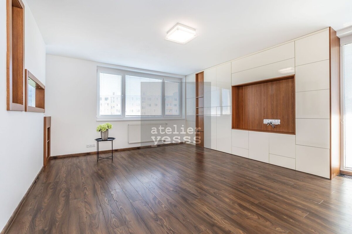 YESSS - Elegantný 3-izbový byt s nadčasovým štýlom – Rezidencia SOLAR - Budatínska, Petržalka — foto 7