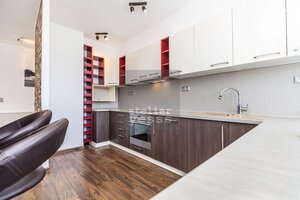 YESSS - Elegantný 3-izbový byt s nadčasovým štýlom – Rezidencia SOLAR - Budatínska, Petržalka — foto 13