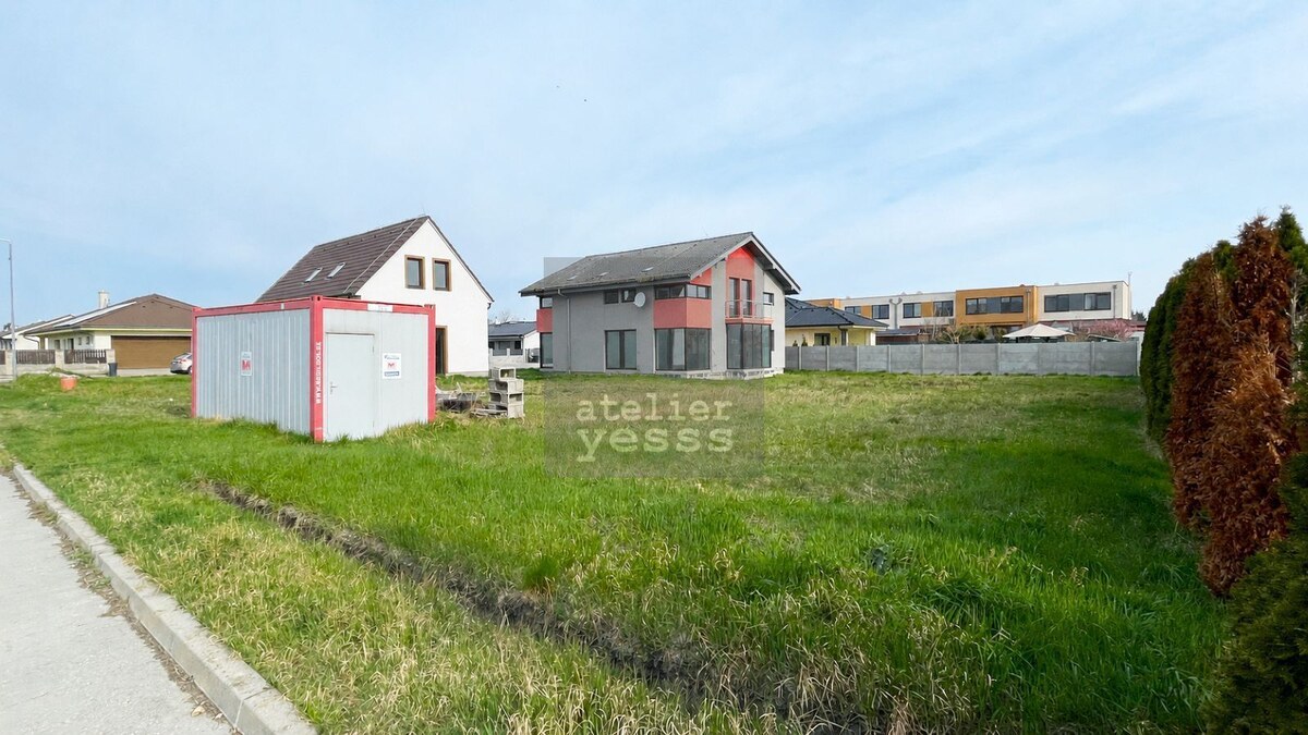 YESSS - 4-árový pozemok s vydaným stavebným povolením v Hrubej Borši — foto 7