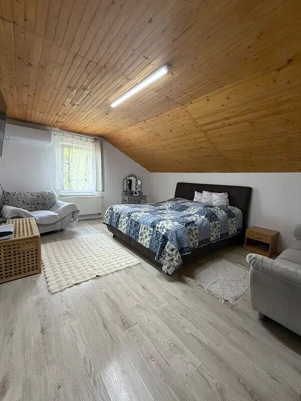 Útulný rodinný dom v obci Milhosť – 5 izieb, pokojné bývanie neďaleko Košíc — foto 15