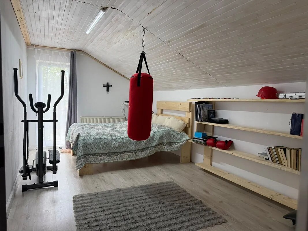 Útulný rodinný dom v obci Milhosť – 5 izieb, pokojné bývanie neďaleko Košíc — foto 19