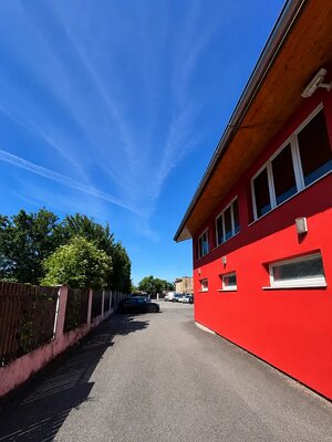 Priestranná kancelária s parkovaním v mestskej časti Košice – Vyšné Opátske — foto 10