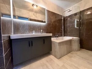 Ponúkame Vám na predaj moderný rodinný dom typu bungalov so samostatnými bytovými jednotkami — foto 14