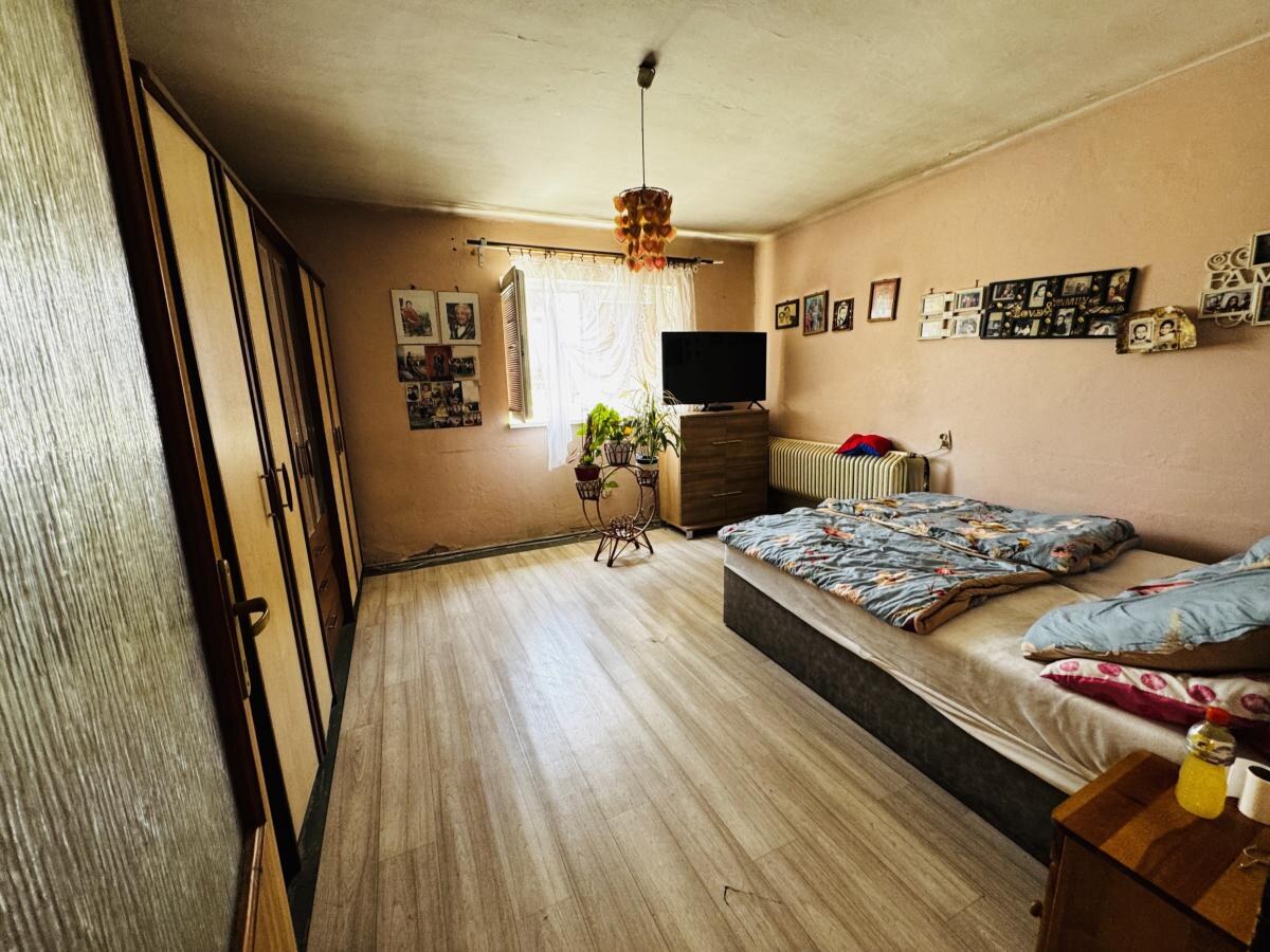 Ponúkame Vám na predaj rodinný dom v obľúbenej a vyhľadávanej časti mesta Kolárovo — foto 12