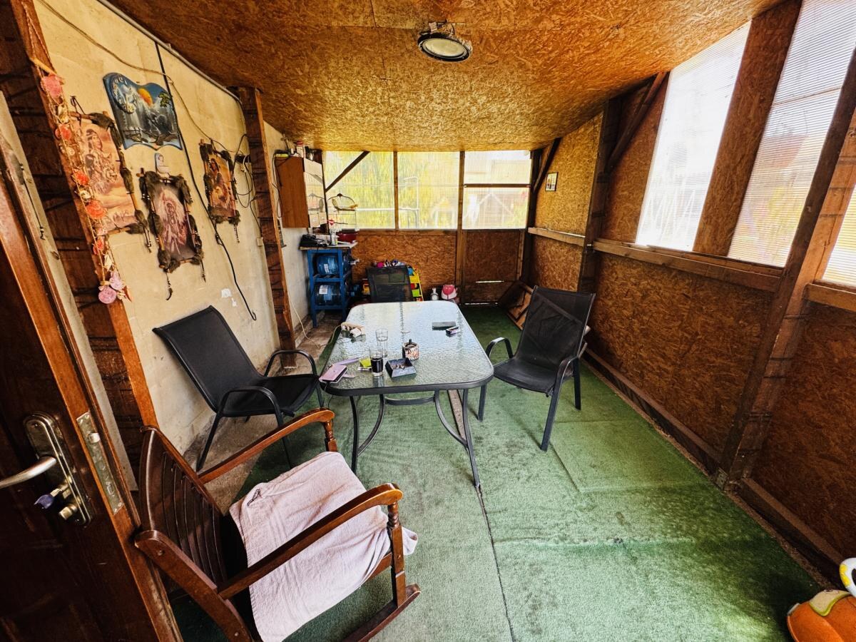 Ponúkame Vám na predaj rodinný dom v obľúbenej a vyhľadávanej časti mesta Kolárovo — foto 20