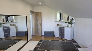 Predám krásný 5 izbový poschodový dom v meste Nesvady — foto 25