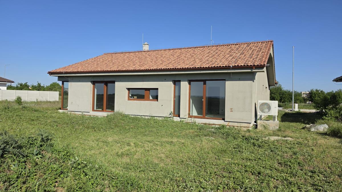 Exkluzívne Predám 4 IZBOVÚ NOVOSTAVBU v novej ulici Dvory nad Žitavou — foto 19