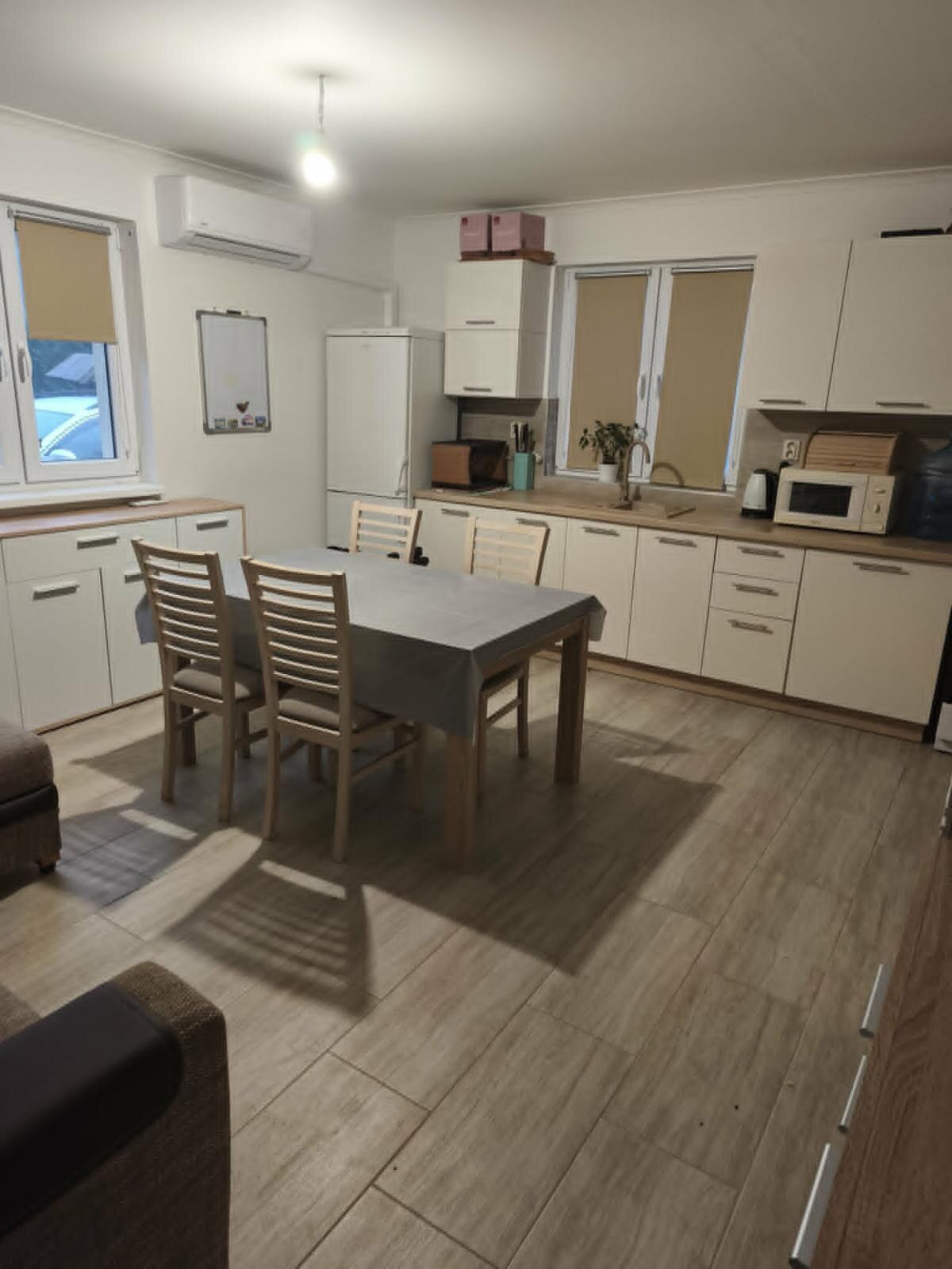 NA PREDAJ, Exkluzívne iba u Nás - 2- izbová Chata pri jazere, Oáza pokoja v Hurbanove — foto 12