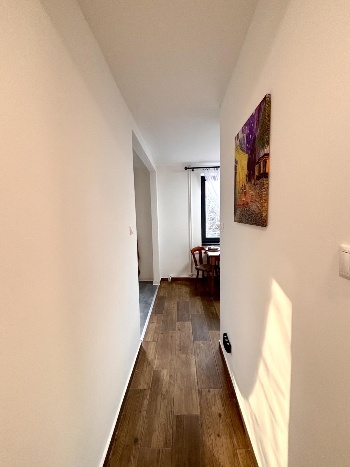 Výrazne znížená cena! Ponúkame Vám na prenájom kompletne prerobený, krásny 3 izbový byt v centre mesta Nové Zámky — foto 15