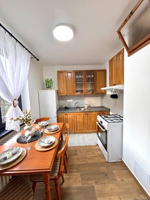 Výrazne znížená cena! Ponúkame Vám na prenájom kompletne prerobený, krásny 3 izbový byt v centre mesta Nové Zámky — foto 11