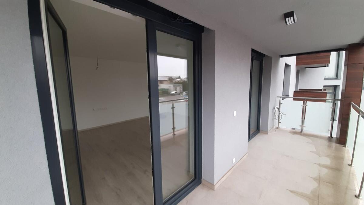 POSLEDNÝ 3 IZBOVÝ BYT NA PREDAJ!! Moderné bývanie v srdci Šurian . Komfort, štýl a jedinečná lokalita na dosah. — foto 14