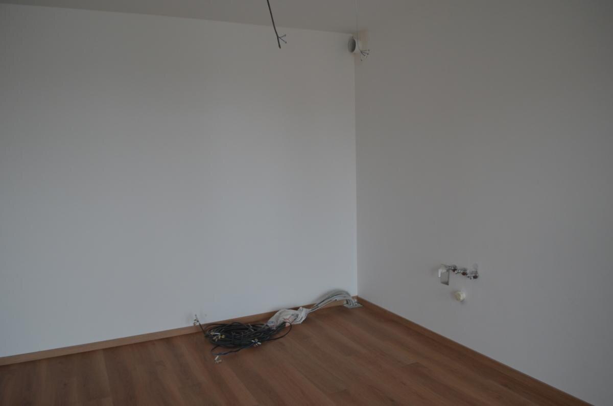 POSLEDNÝ 3 IZBOVÝ BYT NA PREDAJ!! Moderné bývanie v srdci Šurian . Komfort, štýl a jedinečná lokalita na dosah. — foto 15