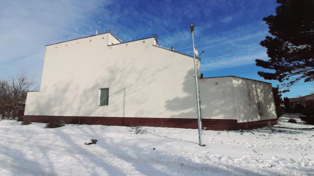 -30 000 EUR Na predaj 5 izbový rodinný dom v milionárskej štvrti Nové Zámky — foto 14