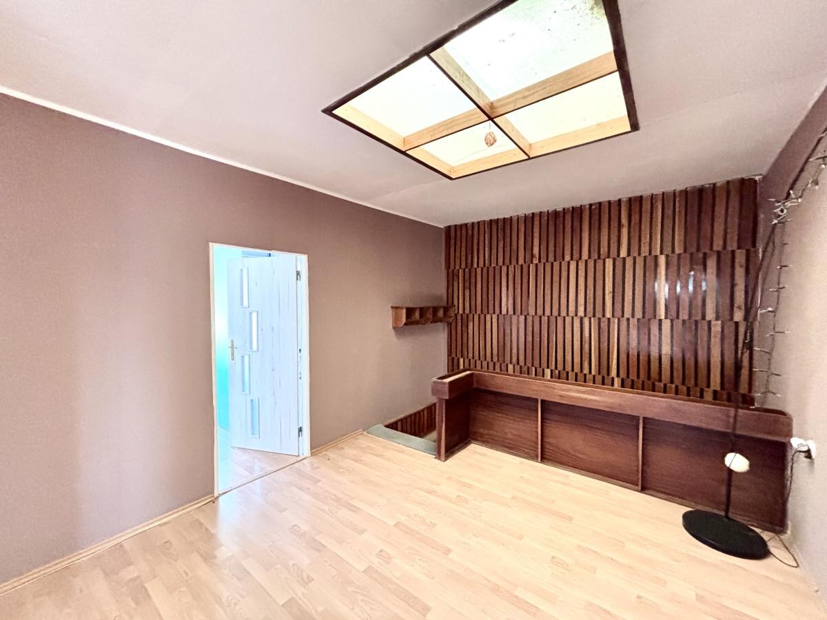 Ponúkame Vám na predaj 7 izbový rodinný dom v tichej a lukratívnej lokalite v Nových Zámkoch! — foto 15