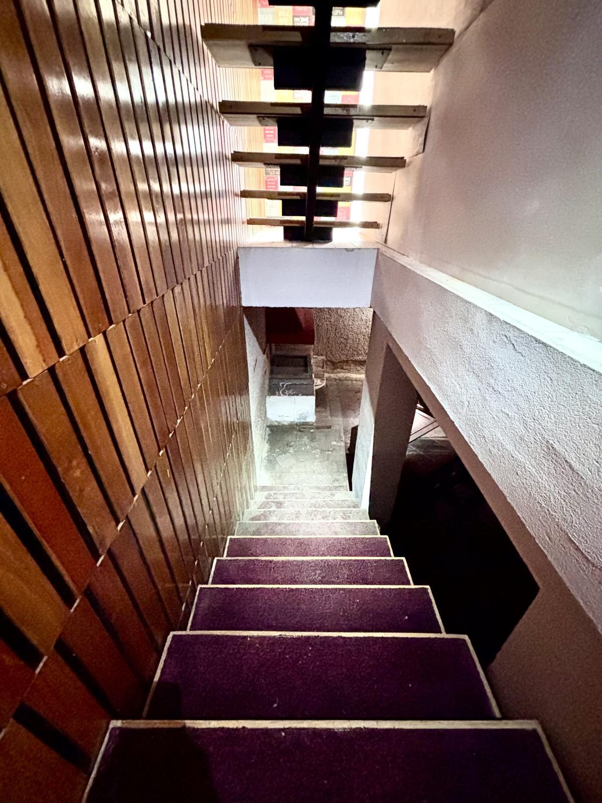 Ponúkame Vám na predaj 7 izbový rodinný dom v tichej a lukratívnej lokalite v Nových Zámkoch! — foto 18