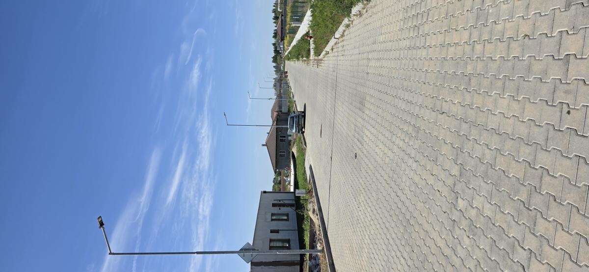 Ponúkam na Predaj modernú poschodovú novostavbu v obci Dvory nad Žitavou — foto 13