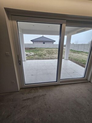 Na predaj 4 izbová moderná novostavba 15 km od Komárna obec VIRT — foto 14