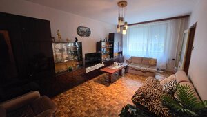 NOVINKA Na PREDAJ 3- Izbový byt S.H. VAJANSKÉHO NOVÉ ZÁMKY — foto 3
