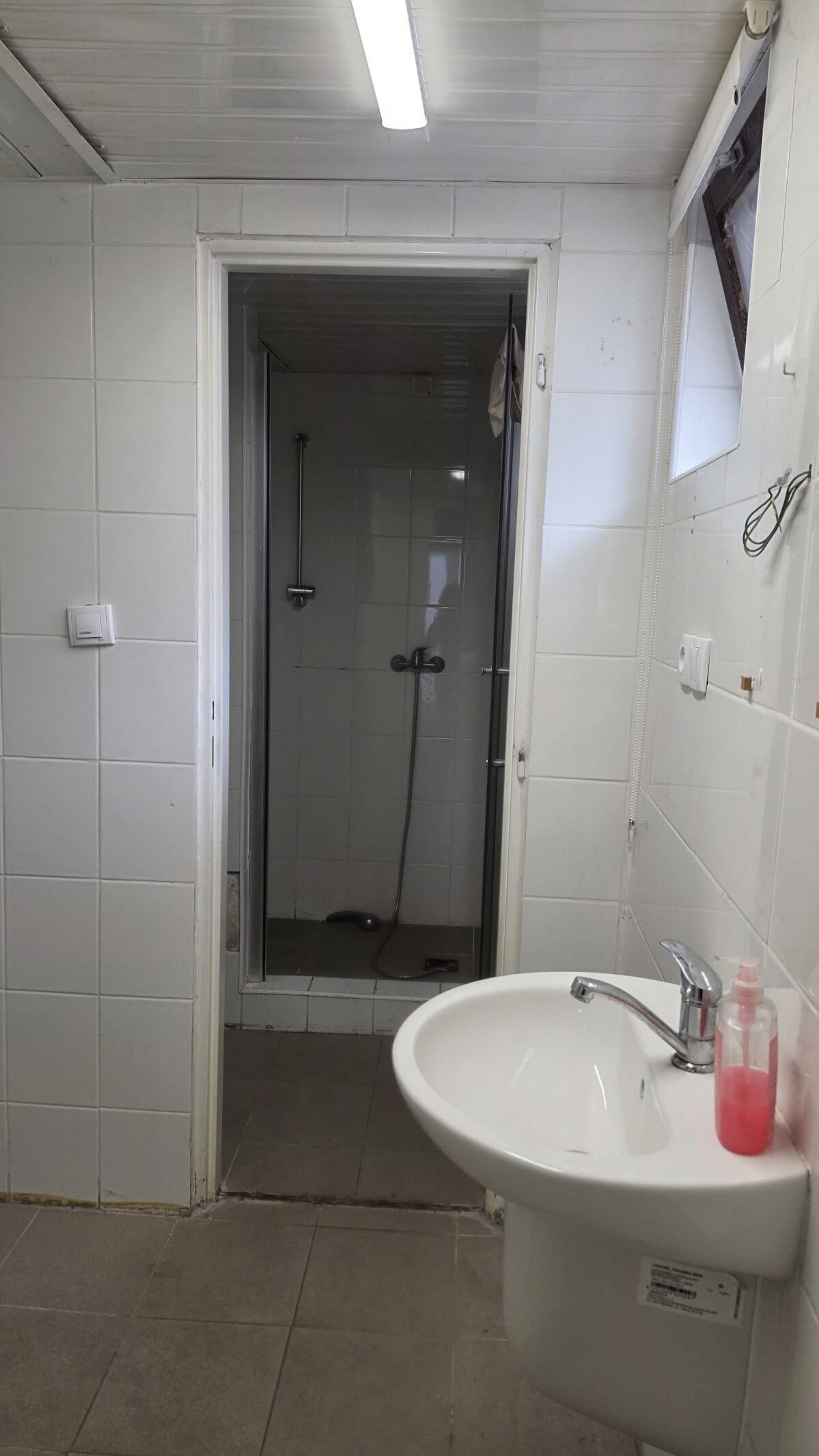 Prenájom obchodo administratívný priestor CENTRUM Nové Zámky — foto 5