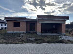 Ponúkame vám  na predaj 5 izbovú luxusnú vilu priamo v meste Nové Zámky. — foto 21