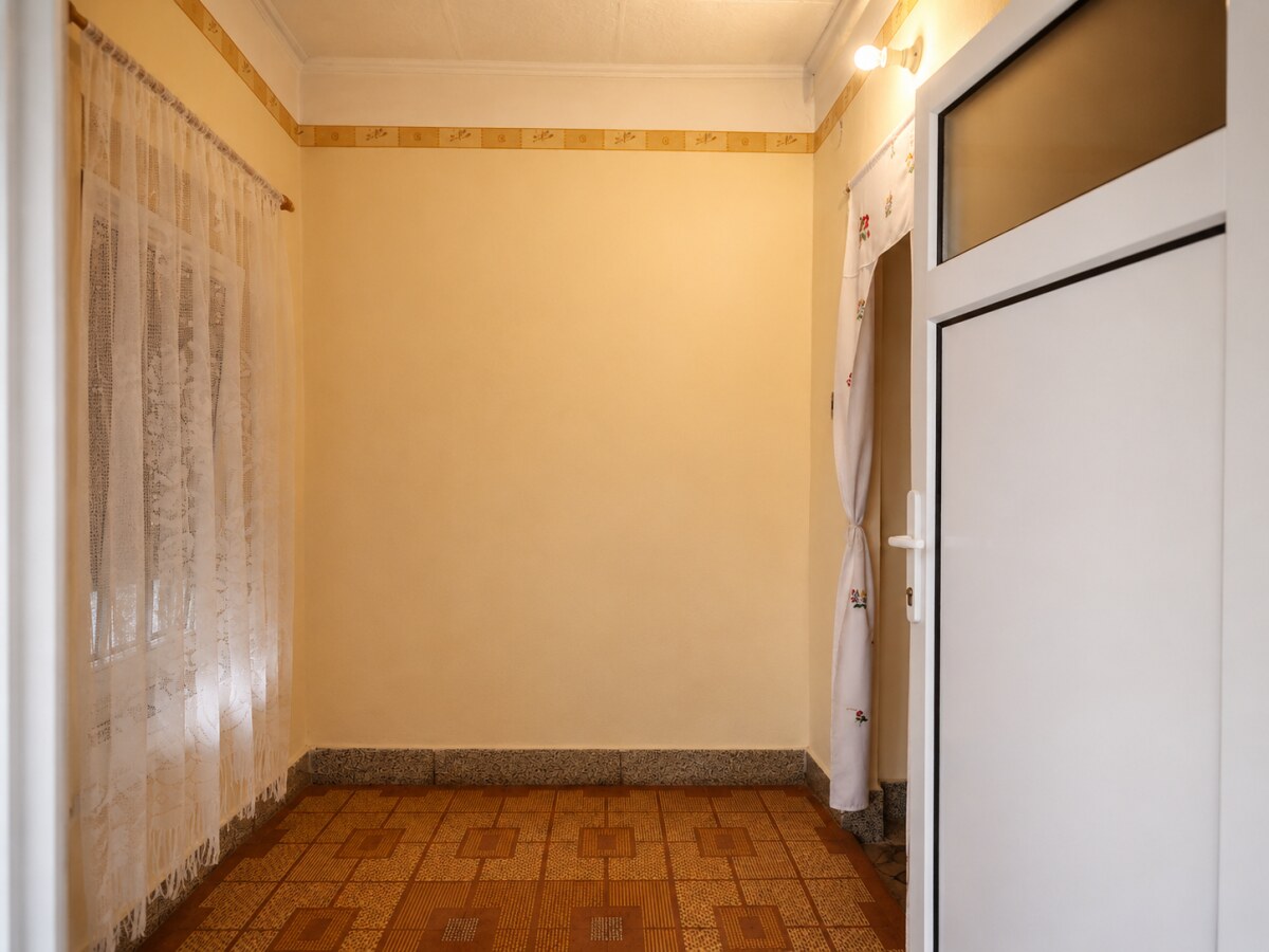 NA PREDAJ_ tradičný vidiecky dom_  pozemok 2172 m²_Martonyi_ — foto 9