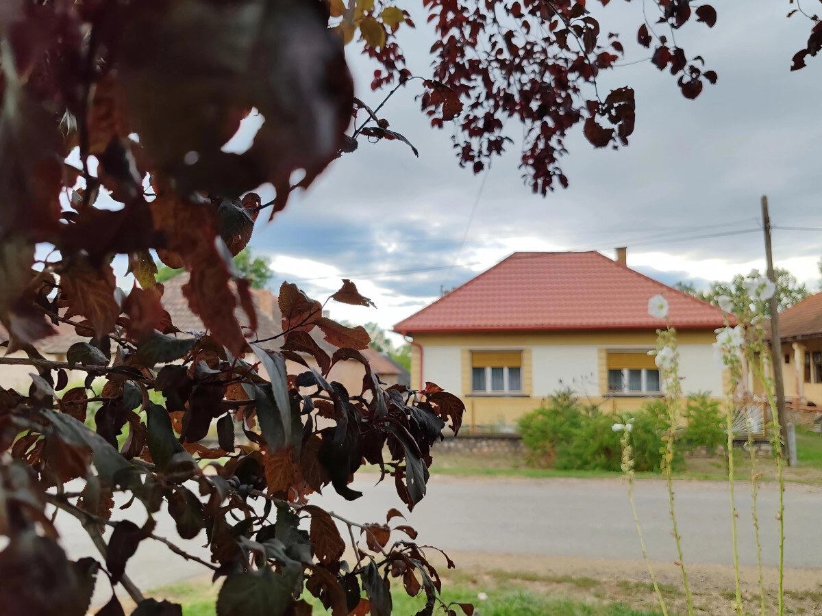 MAĎARSKO _3iz. RD _ pozemok 1815m²_ Bódvarákó v blízkosti Rákocziho jaskyne — foto 2