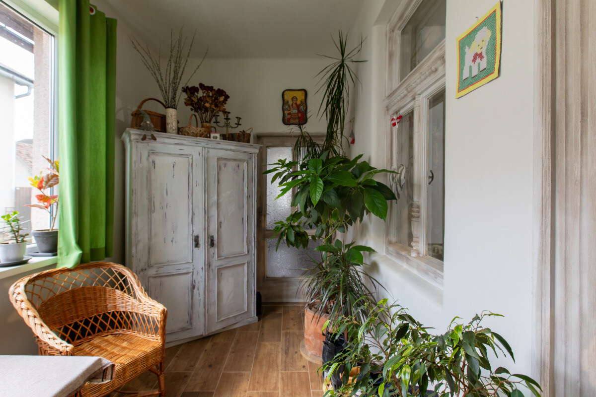 NA PREDAJ _ 3.iz.RD s ateliérom a ďalším zázemím _ Drienovec — foto 6