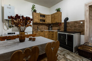 NA PREDAJ _ 3.iz.RD s ateliérom a ďalším zázemím _ Drienovec — foto 3