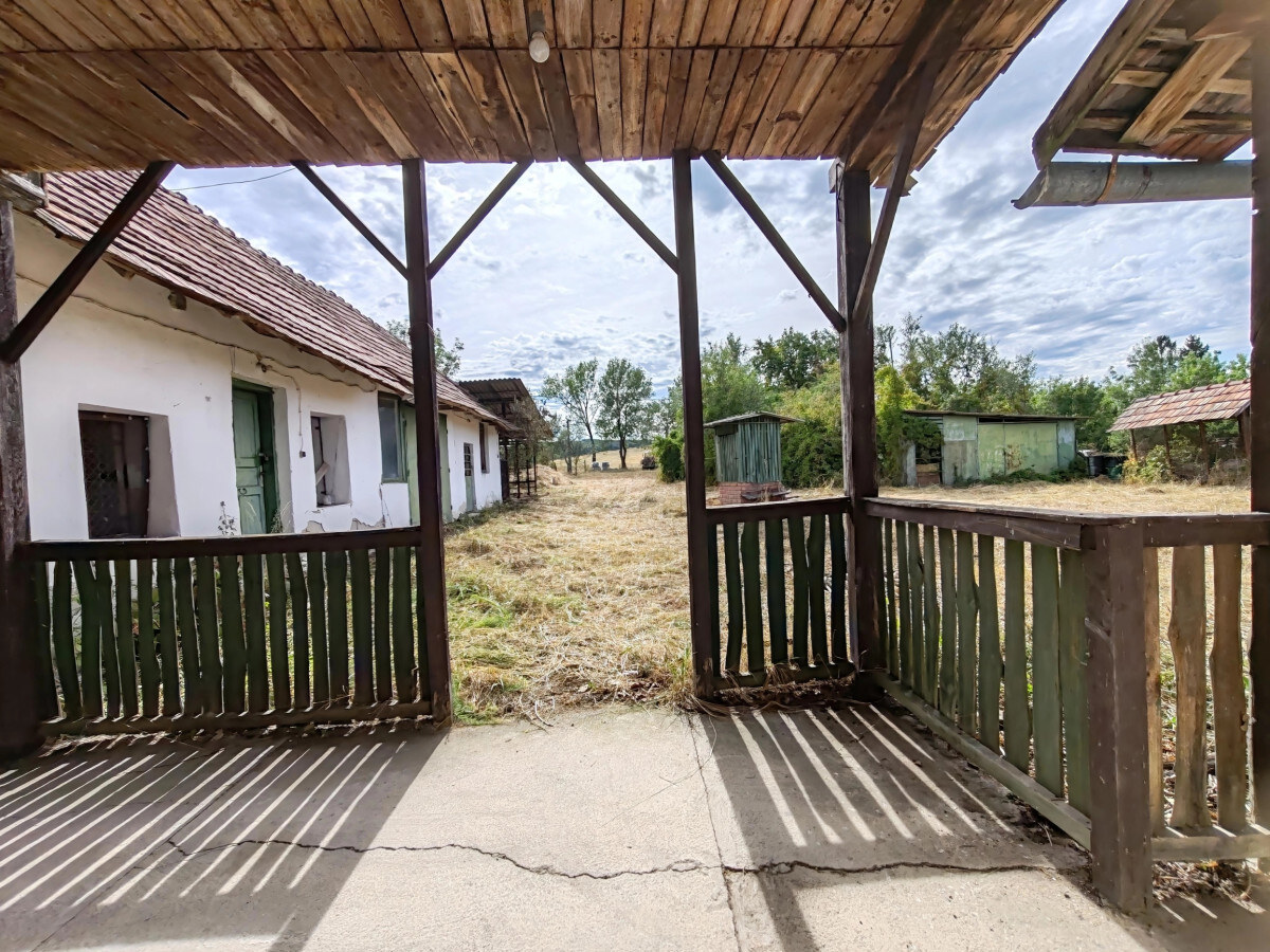 MAĎARSKO_ Poľovnícka usadlosť _ pozemok 4584 m2_ BÜDÖSKÚTPUSZTA — foto 2
