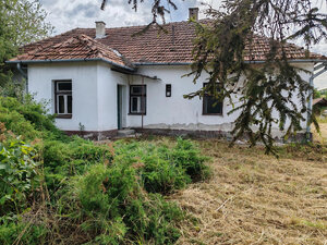 MAĎARSKO_ Poľovnícka usadlosť _ pozemok 4584 m2_ BÜDÖSKÚTPUSZTA — foto 1