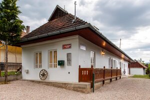 MAĎARSKO _ dva domy _ nová rekonštrukcia s vírivkou_ Szögliget — foto 1