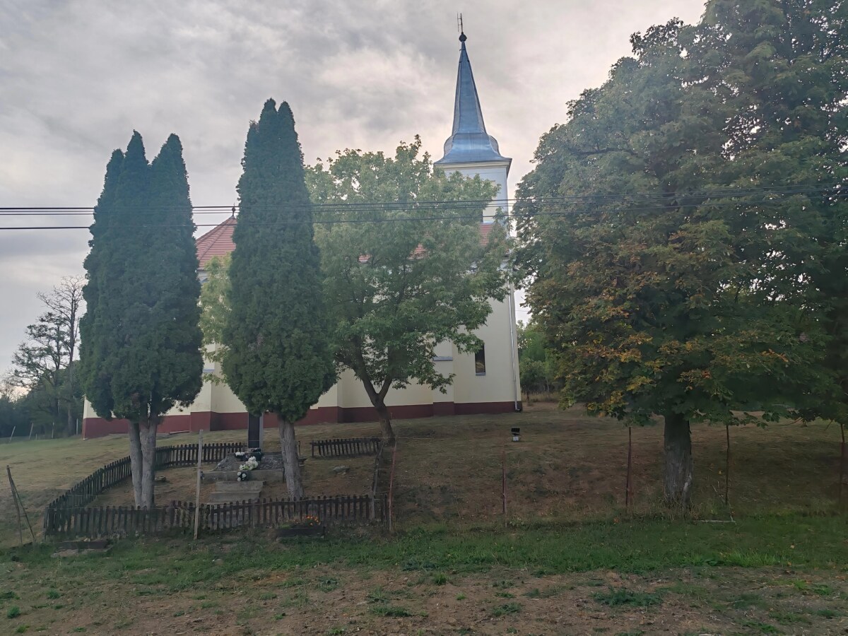 MAĎARSKO _4 iz. RD + malý dom _ pozemok 1568m²_ Tornabarakony — foto 9