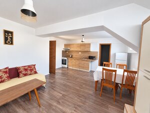2 izbový byt  Motešice 69m2 - prenájom — foto 1