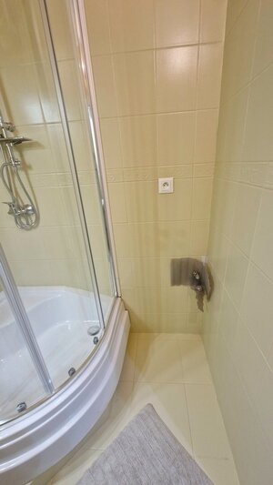 Na predaj 3-izbový byt s balkónom po rozsiahlej rekonštrukcií - NMnV — foto 32