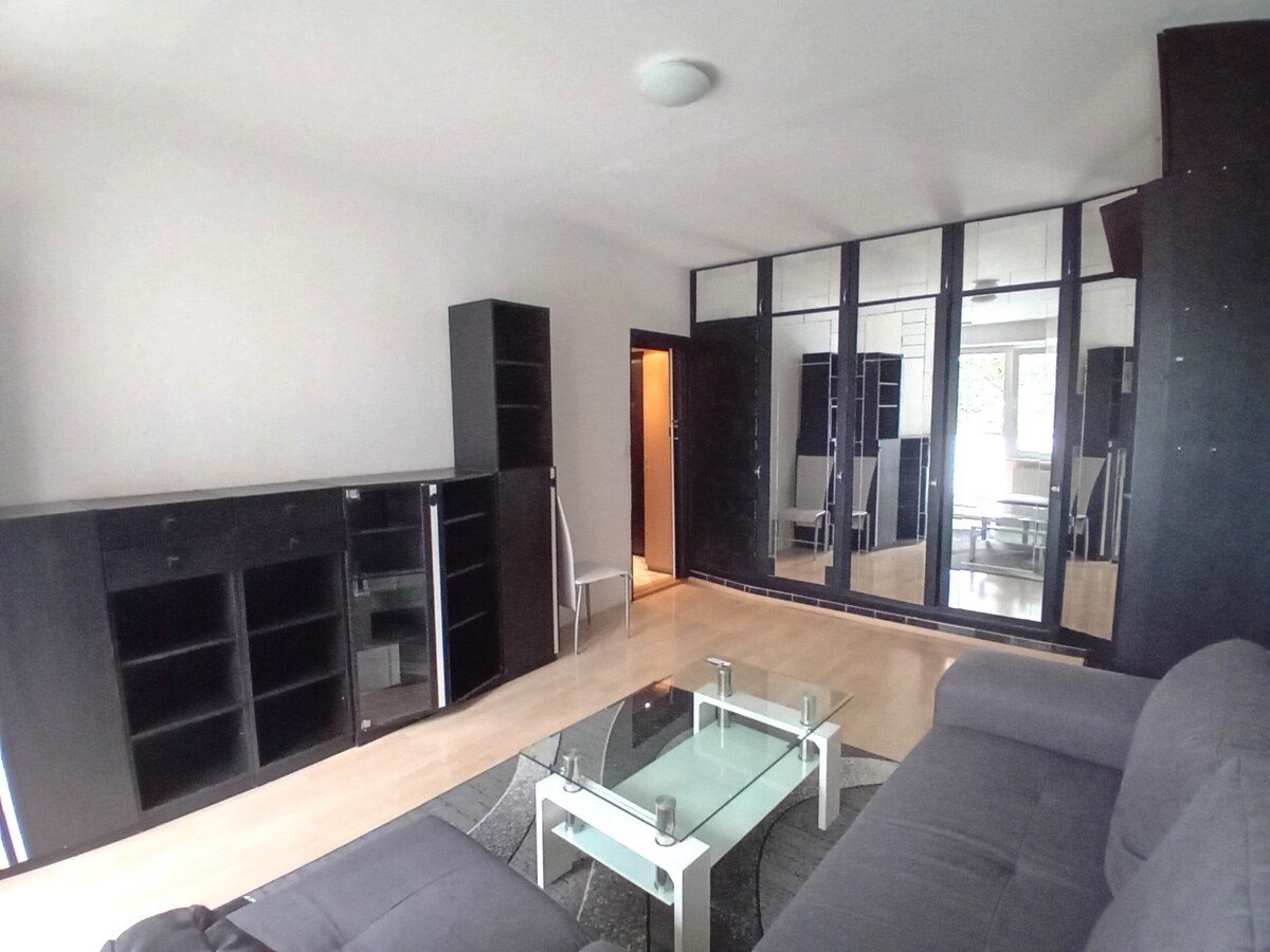 Prenájom krásny 2-izbový byt + loggia v peknom, tichom prostredí, Nové — foto 4