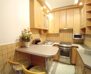 Prenájom krásny 2-izbový byt + loggia v peknom, tichom prostredí, Nové — foto 7